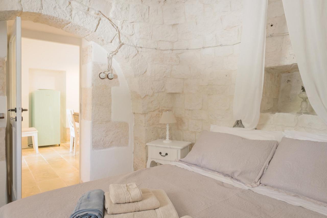 Trulli Harmonia Con Piscina - Alberobello Bagian luar foto