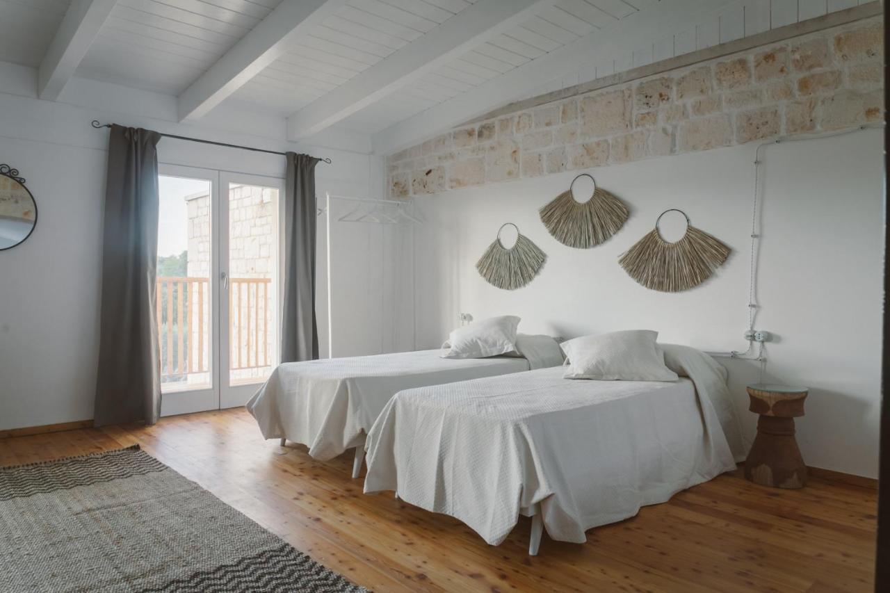 Trulli Harmonia Con Piscina - Alberobello Bagian luar foto
