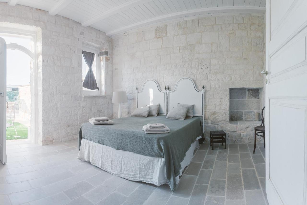 Trulli Harmonia Con Piscina - Alberobello Bagian luar foto